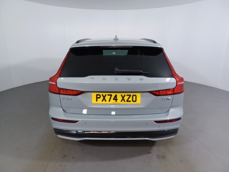 2024 (74) VOLVO V60 2.0 T8 [455] PHEV Ultra Dark 5dr AWD Auto 3846502