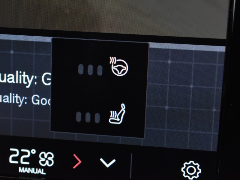 2024 (74) VOLVO V60 2.0 T8 [455] PHEV Ultra Dark 5dr AWD Auto 3846597