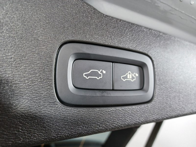 2024 (74) VOLVO V60 2.0 T8 [455] PHEV Ultra Dark 5dr AWD Auto 3846519