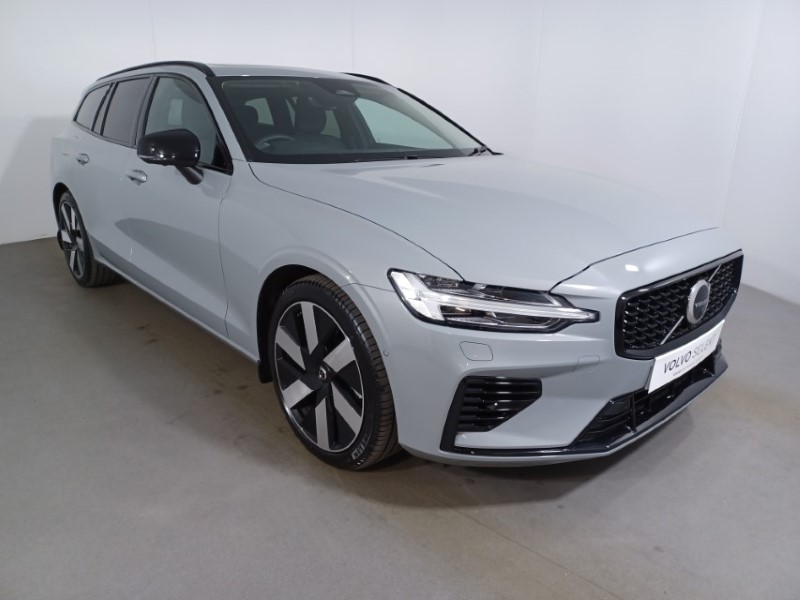 2024 (74) VOLVO V60 2.0 T8 [455] PHEV Ultra Dark 5dr AWD Auto