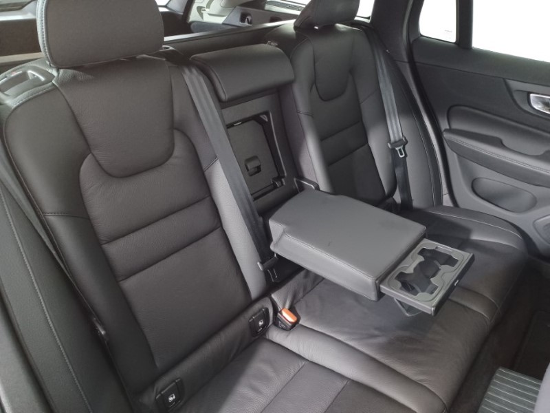 2024 (74) VOLVO V60 2.0 T8 [455] PHEV Ultra Dark 5dr AWD Auto 3846514