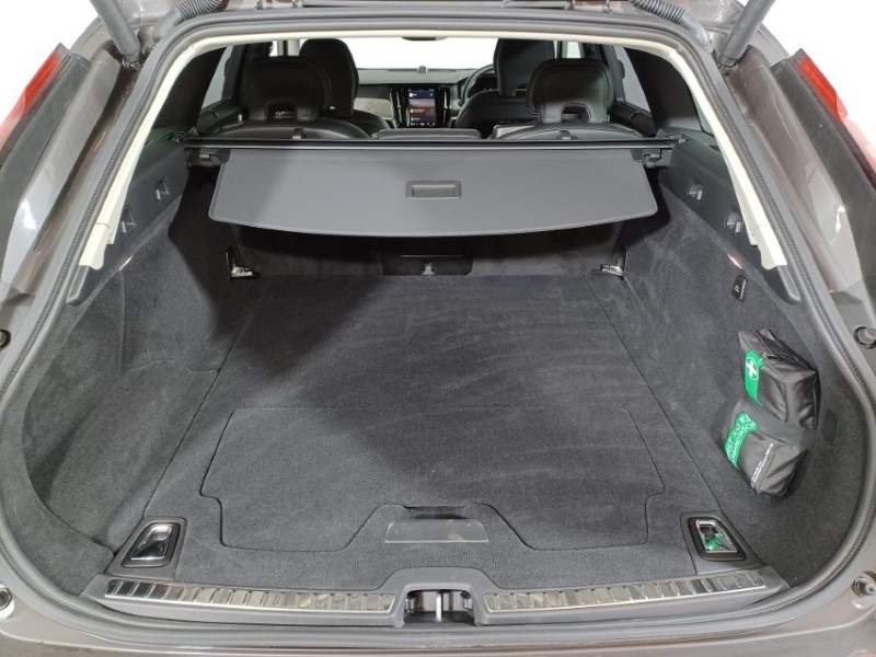 2024 (74) VOLVO V90 2.0 T8 [455] PHEV Ultra Dark 5dr AWD Auto 3847041