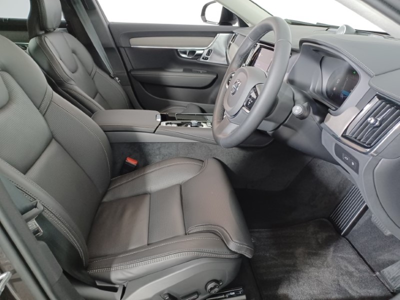 2024 (74) VOLVO V90 2.0 T8 [455] PHEV Ultra Dark 5dr AWD Auto 3847032