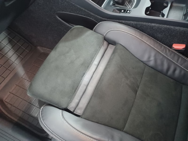 2021 (21) VOLVO XC40 1.5 T3 [163] R DESIGN 5dr 3537968