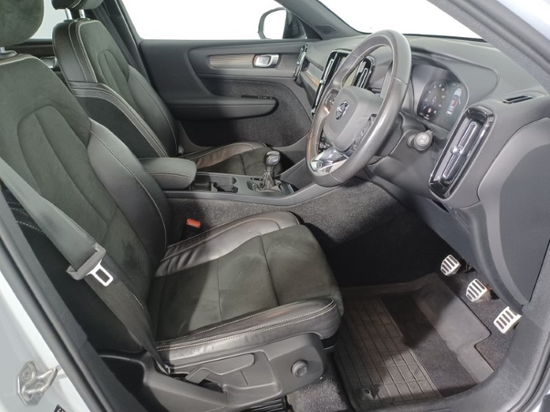 2021 (21) VOLVO XC40 1.5 T3 [163] R DESIGN 5dr 3537958