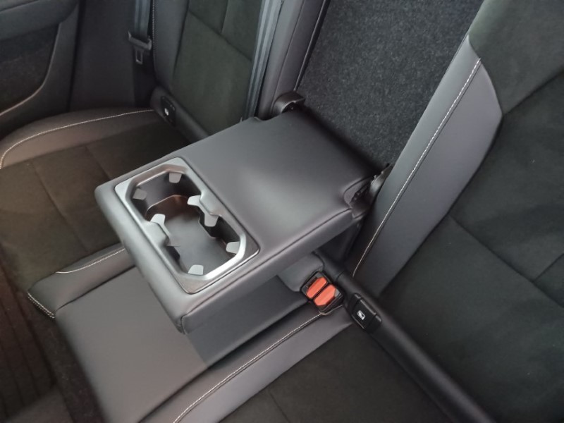 2021 (21) VOLVO XC40 1.5 T3 [163] R DESIGN 5dr 3537970