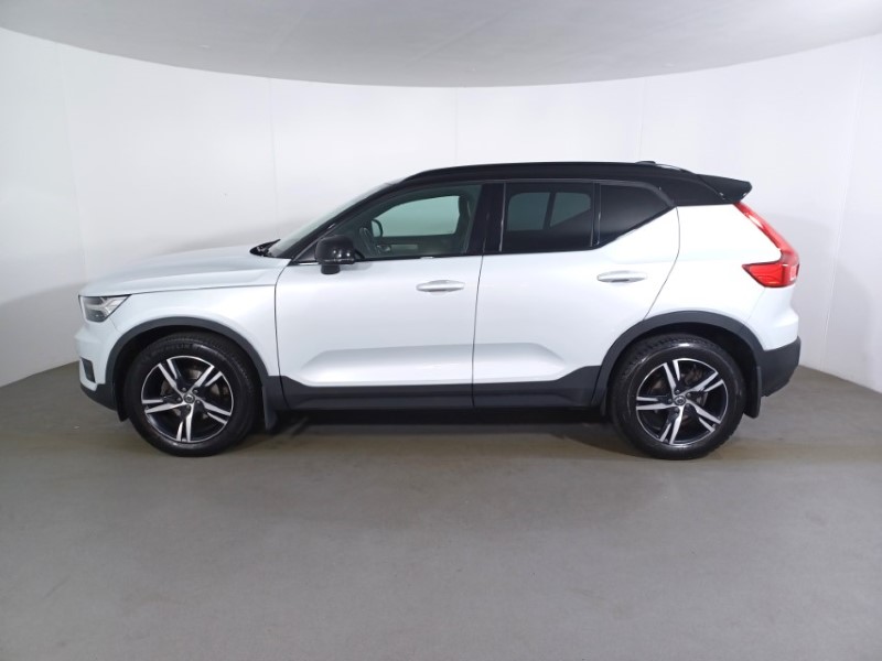 2021 (21) VOLVO XC40 1.5 T3 [163] R DESIGN 5dr 3537945