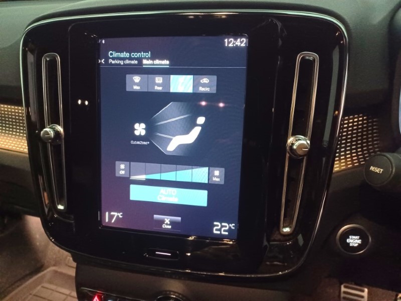 2021 (21) VOLVO XC40 1.5 T3 [163] R DESIGN 5dr 3537949