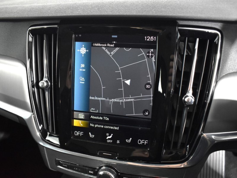 2020 (70) VOLVO V90 2.0 T4 Momentum Plus 5dr Geartronic 3633225