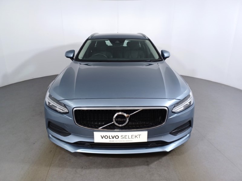 2020 (70) VOLVO V90 2.0 T4 Momentum Plus 5dr Geartronic 3633200