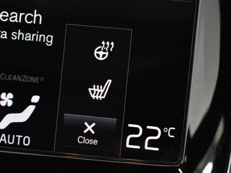 2021 (21) VOLVO XC90 2.0 B5D [235] R DESIGN Pro 5dr AWD Geartronic 3611270