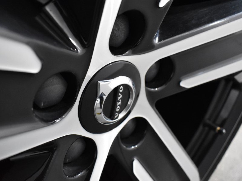 2021 (21) VOLVO XC90 2.0 B5D [235] R DESIGN Pro 5dr AWD Geartronic 3611286