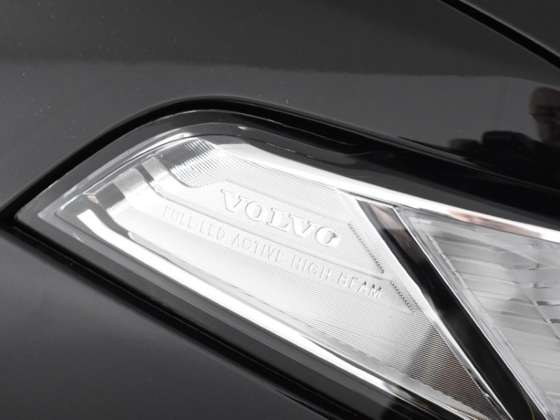 2021 (21) VOLVO XC90 2.0 B5D [235] R DESIGN Pro 5dr AWD Geartronic 3611283