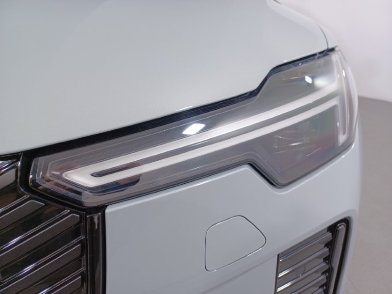 2024 (74) VOLVO XC90 2.0 B5P [250] Plus Dark 5dr AWD Geartronic 3848081