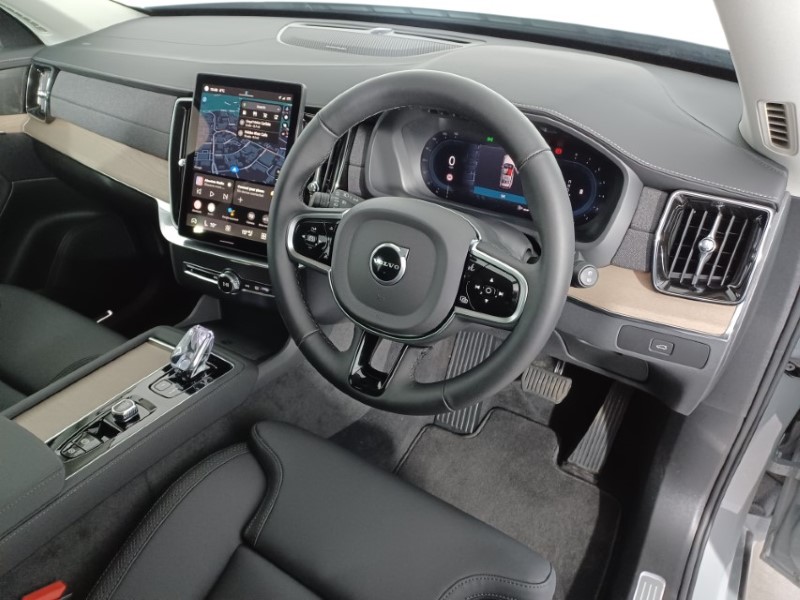 2024 (74) VOLVO XC90 2.0 B5P [250] Plus Dark 5dr AWD Geartronic 3848056