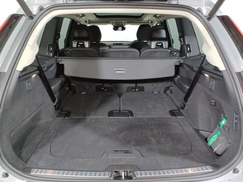 2024 (74) VOLVO XC90 2.0 B5P [250] Plus Dark 5dr AWD Geartronic 3848063