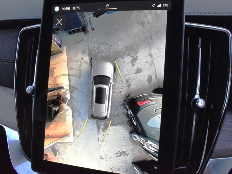 2024 (74) VOLVO XC90 2.0 B5P [250] Plus Dark 5dr AWD Geartronic 3848082