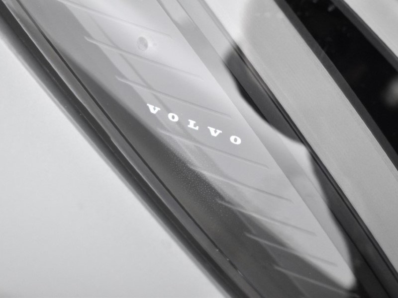 2024 (74) VOLVO XC90 2.0 B5P [250] Plus Dark 5dr AWD Geartronic 3848107