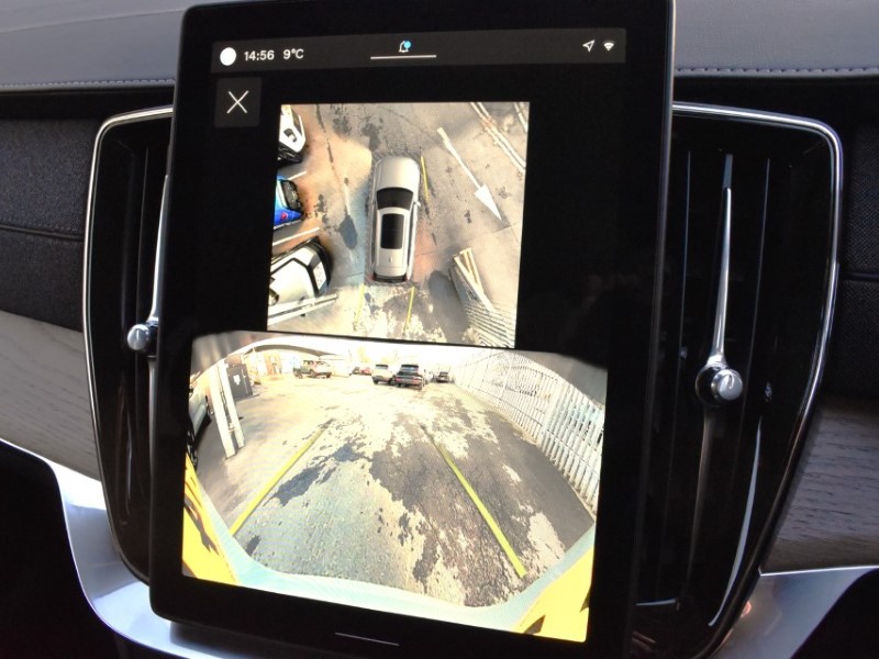 2024 (74) VOLVO XC90 2.0 B5P [250] Plus Dark 5dr AWD Geartronic 3848083