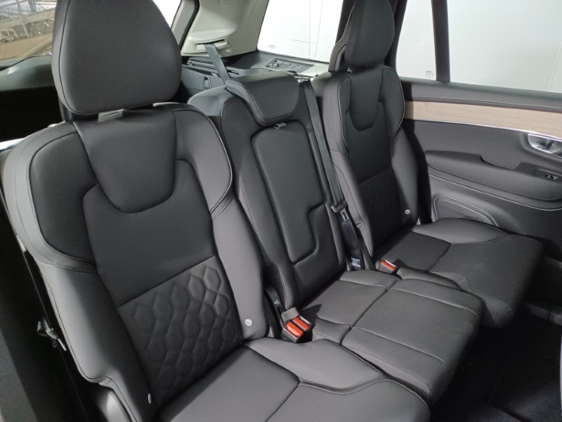 2024 (74) VOLVO XC90 2.0 B5P [250] Plus Dark 5dr AWD Geartronic 3848059