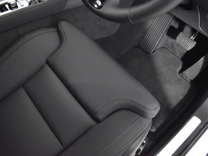 2024 (74) VOLVO XC90 2.0 B5P [250] Plus Dark 5dr AWD Geartronic 3848099