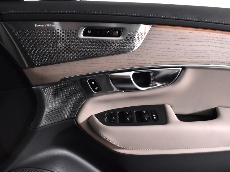 2024 (74) VOLVO XC90 2.0 T8 PHEV Ultra Bright 5dr AWD Geartronic 3849920