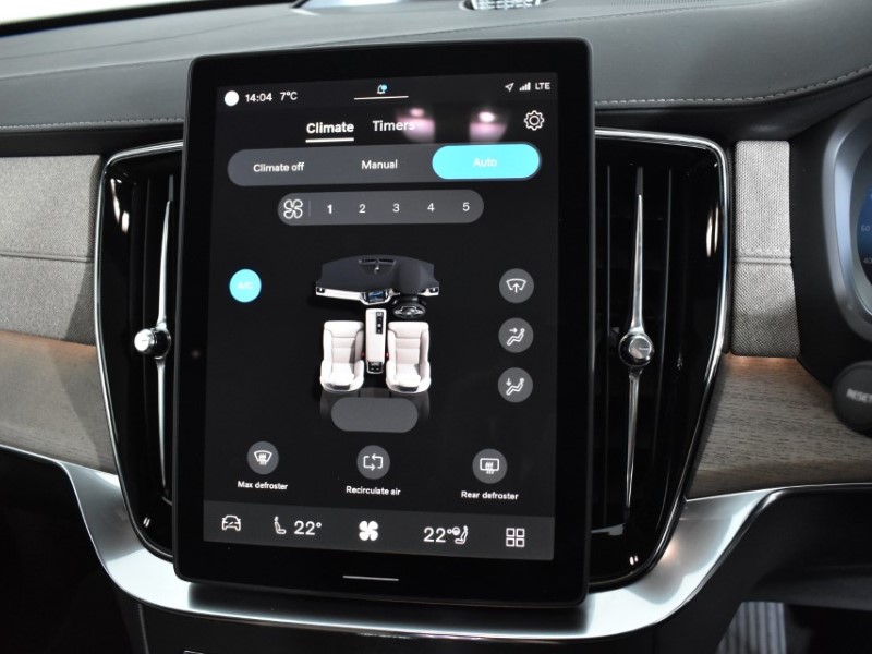 2024 (74) VOLVO XC90 2.0 T8 PHEV Ultra Bright 5dr AWD Geartronic 3849915