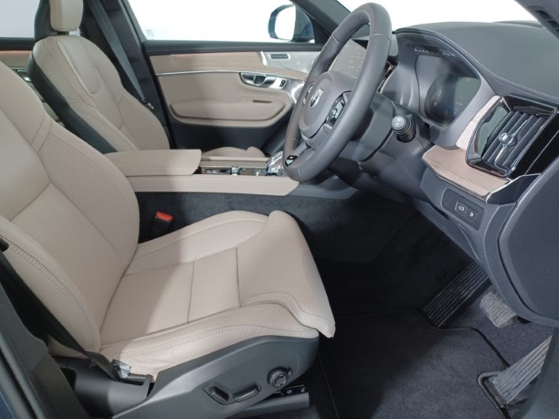 2024 (74) VOLVO XC90 2.0 T8 PHEV Ultra Bright 5dr AWD Geartronic 3849883