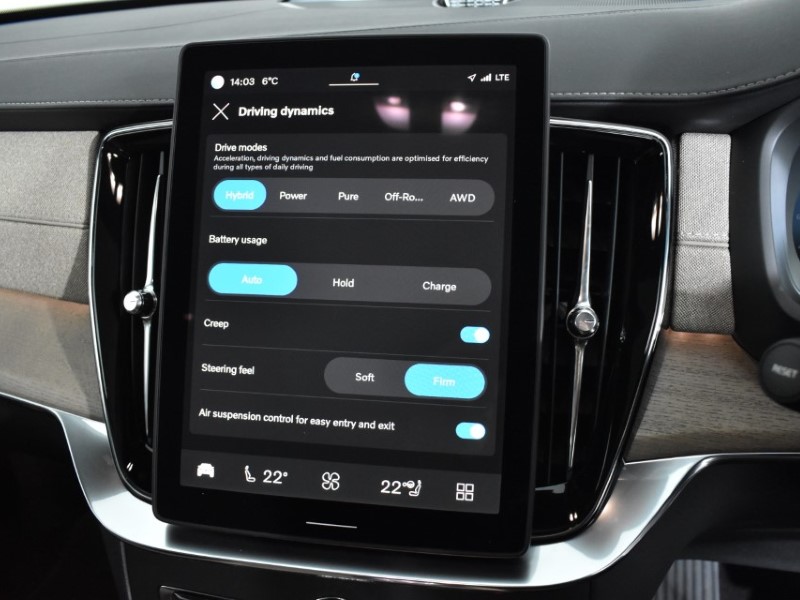 2024 (74) VOLVO XC90 2.0 T8 PHEV Ultra Bright 5dr AWD Geartronic 3849913