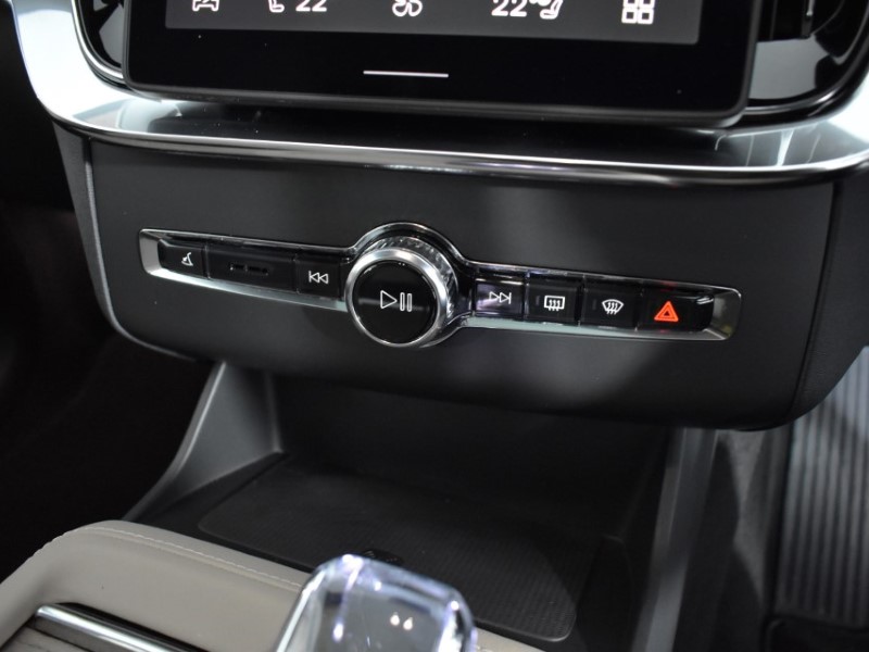 2024 (74) VOLVO XC90 2.0 T8 PHEV Ultra Bright 5dr AWD Geartronic 3849918