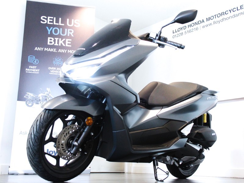  Honda PCX125 5452060