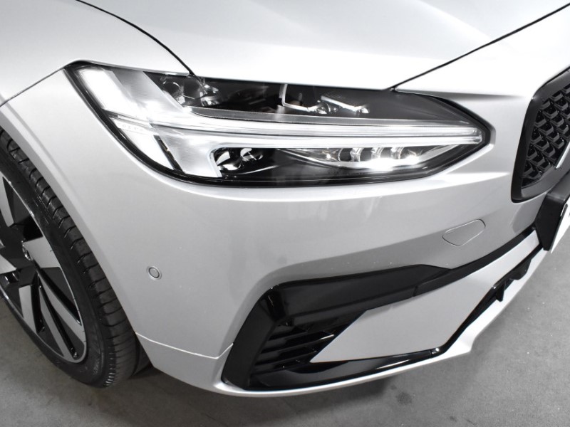 2025 (25) VOLVO V90 2.0 T6 [350] RC PHEV Plus Dark 5dr AWD Auto 4089409