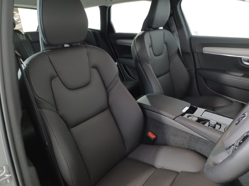 2025 (25) VOLVO V90 2.0 T6 [350] RC PHEV Plus Dark 5dr AWD Auto 4089372