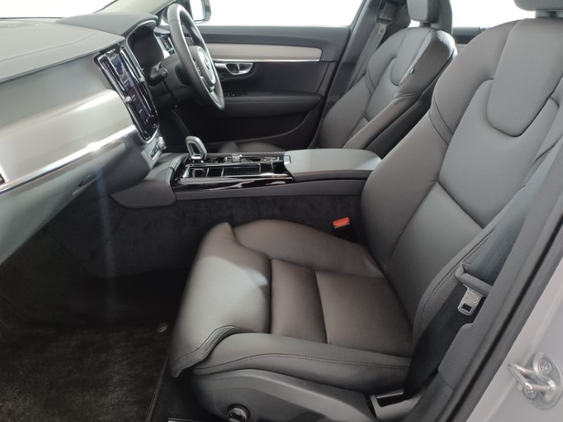 2025 (25) VOLVO V90 2.0 T6 [350] RC PHEV Plus Dark 5dr AWD Auto 4089380