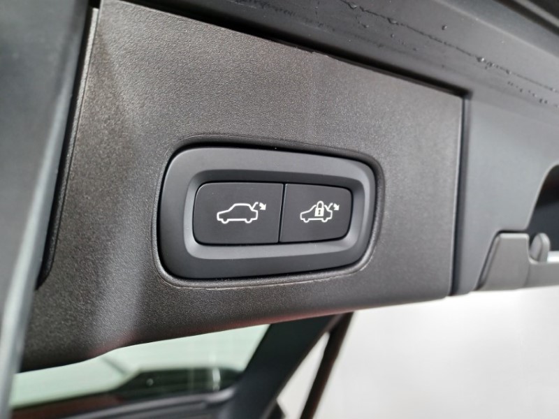 2025 (25) VOLVO V90 2.0 T6 [350] RC PHEV Plus Dark 5dr AWD Auto 4089378