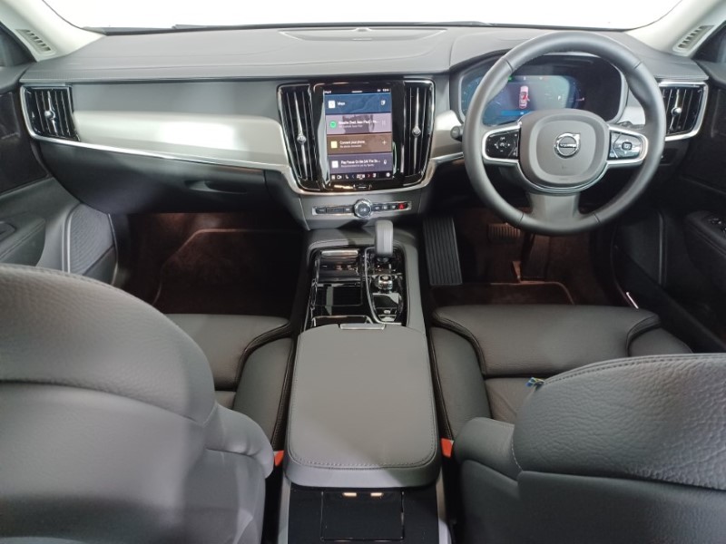 2025 (25) VOLVO V90 2.0 T6 [350] RC PHEV Plus Dark 5dr AWD Auto 4089375