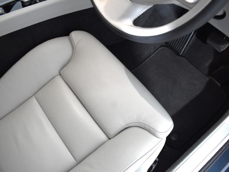 2025 (25) VOLVO V60 2.0 B4P Plus Dark 5dr Auto [7 speed] 4095759