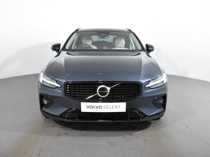 2025 (25) VOLVO V60 2.0 B4P Plus Dark 5dr Auto [7 speed] 4095673