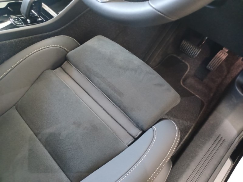 2025 (25) VOLVO EC40 300kW Twin Plus 82kWh 5dr AWD Auto 4071344