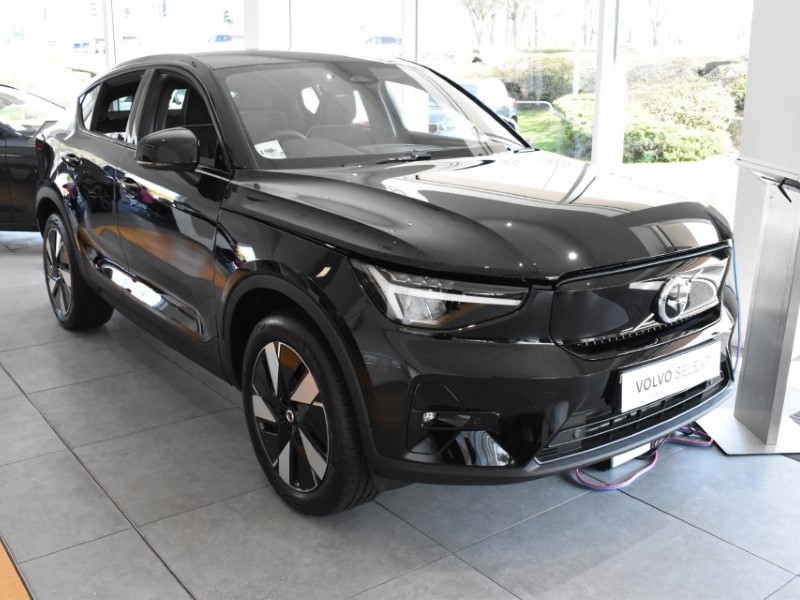 2025 (25) VOLVO EC40 300kW Twin Plus 82kWh 5dr AWD Auto