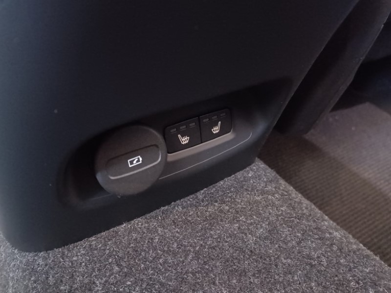 2025 (25) VOLVO EC40 300kW Twin Plus 82kWh 5dr AWD Auto 4071524