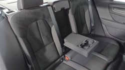 2025 (25) VOLVO XC40 2.0 B3P Plus Dark 5dr Auto 4680213
