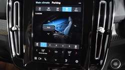 2025 (25) VOLVO XC40 2.0 B3P Plus Dark 5dr Auto 4680230