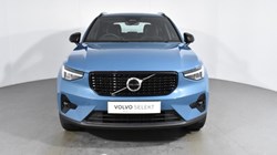 2025 (25) VOLVO XC40 2.0 B3P Plus Dark 5dr Auto 4680204