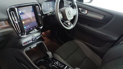 2025 (25) VOLVO XC40 2.0 B3P Plus Dark 5dr Auto 4680217