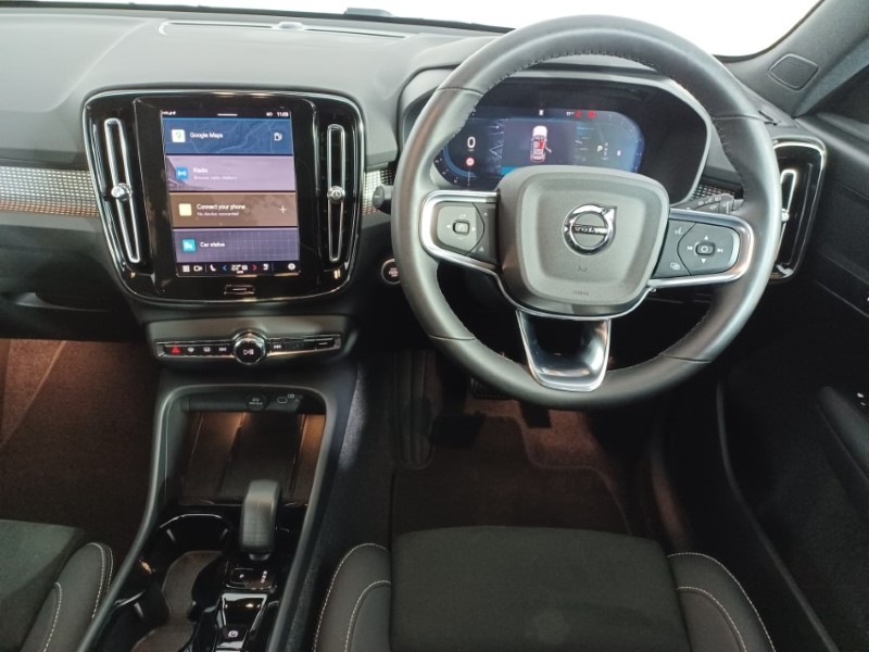 2025 (25) VOLVO XC40 2.0 B3P Plus Dark 5dr Auto 4714279