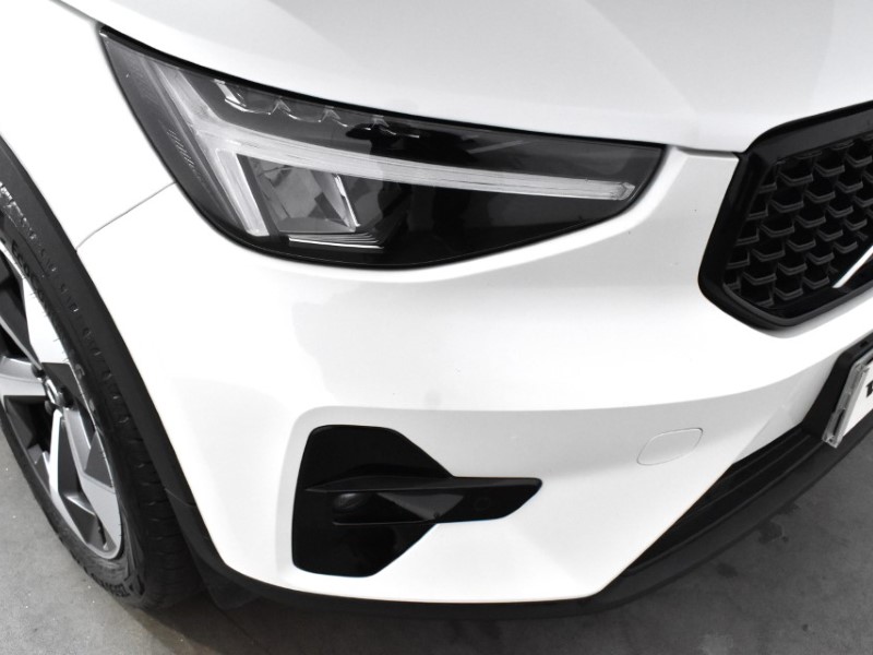 2025 (25) VOLVO XC40 2.0 B3P Plus Dark 5dr Auto 4714315