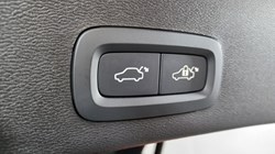 2025 (25) VOLVO XC40 2.0 B3P Plus Dark 5dr Auto 4784872