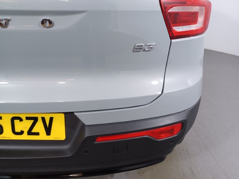 2025 (25) VOLVO XC40 2.0 B3P Plus Dark 5dr Auto 4784875