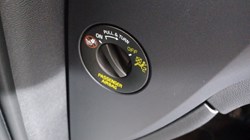 2025 (25) VOLVO XC40 2.0 B3P Plus Dark 5dr Auto 4784866